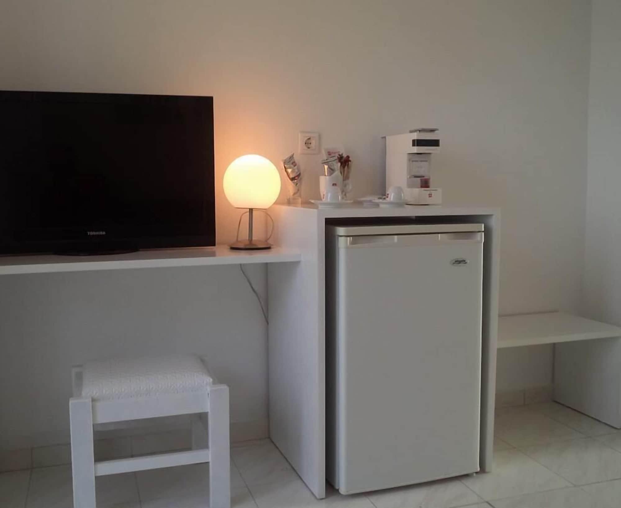 Blue Nest Hotel ตีกากี ภายนอก รูปภาพ