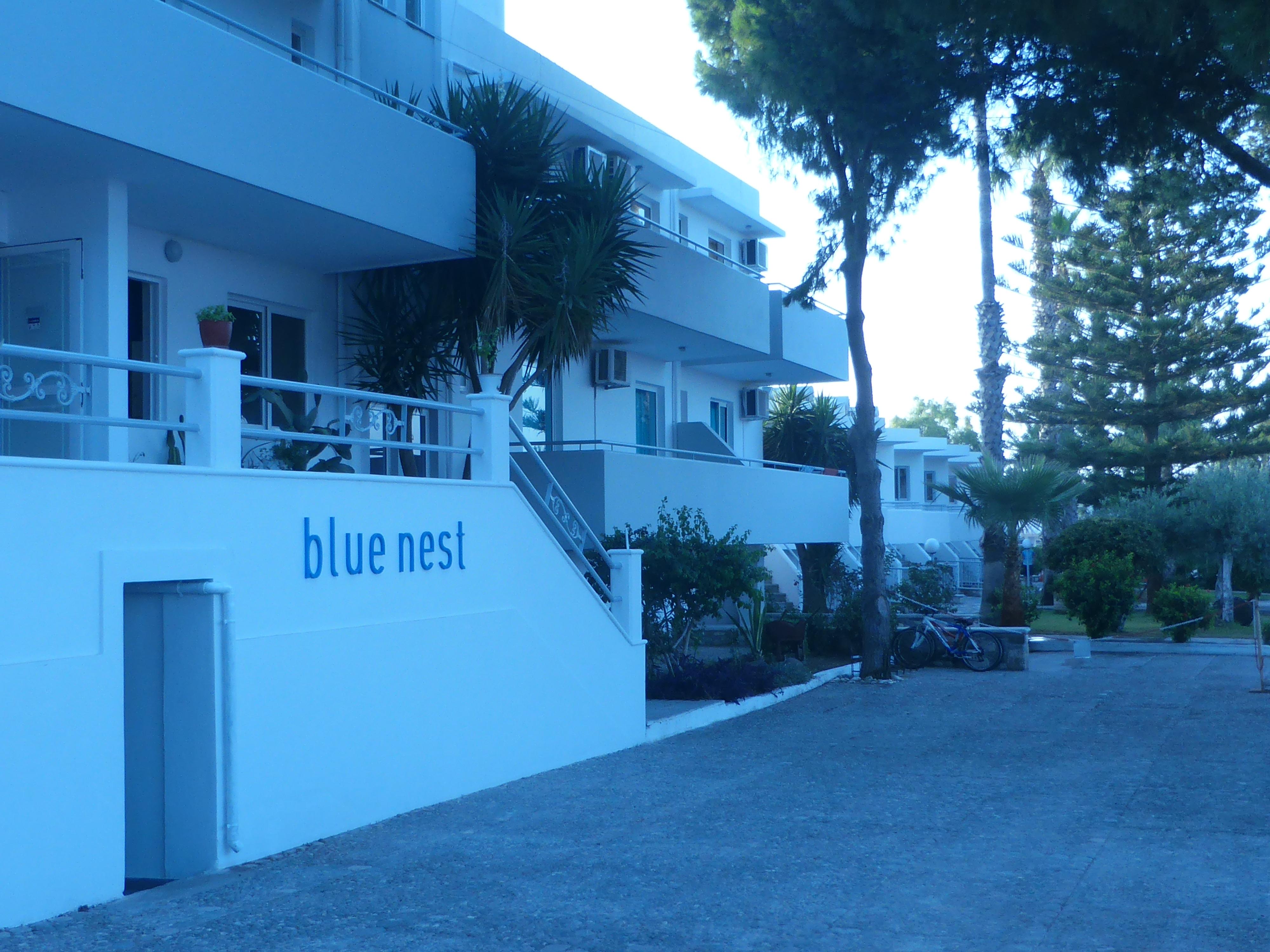 Blue Nest Hotel ตีกากี ภายนอก รูปภาพ